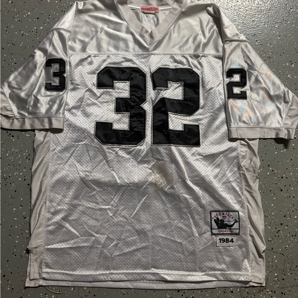 Mitchell & Ness Oakland Raiders White and Black 1984 Marcus Allen Men's Jersey